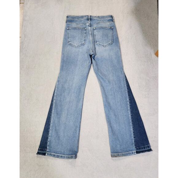 GAP Jeans 70s Flare High Rise 2 Tone Blue Denim Womens 28 Size 6 Short - Picture 2 of 12